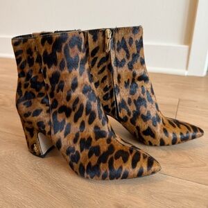 Sam Edelman Women's Hilty Leopard Ankle Booties | 8.5